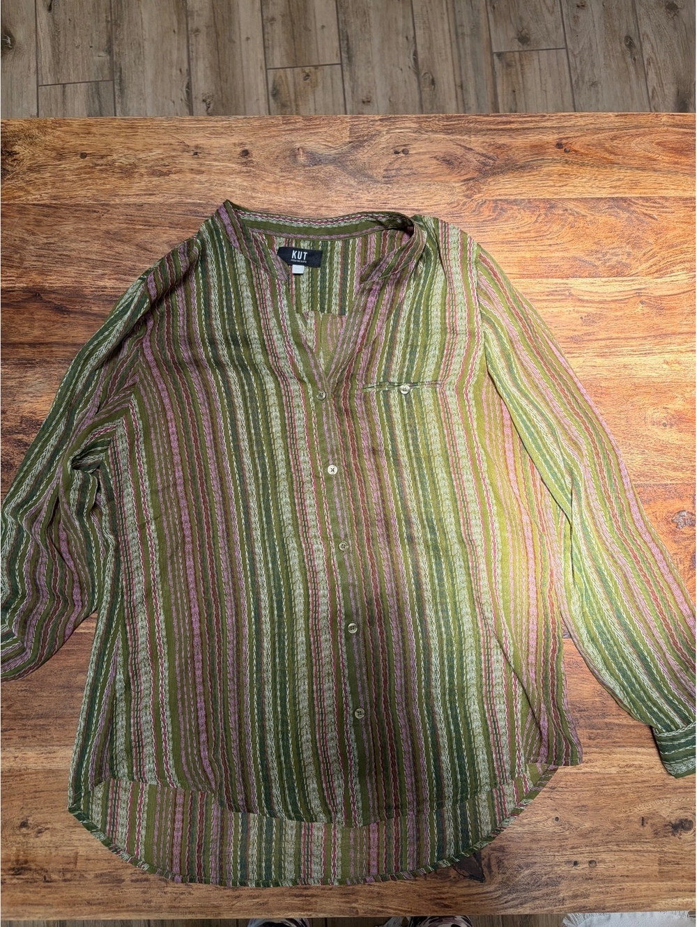 Kut from the Kloth Jasmine Sheer Chiffon Blouse Green Striped Buttons Size Large